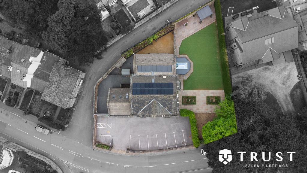 Additional image 86 of 6 bed detached house for saleStation Lane, Birkenshaw BD11