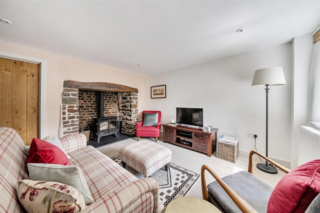 Property photo 2 of 16 2
