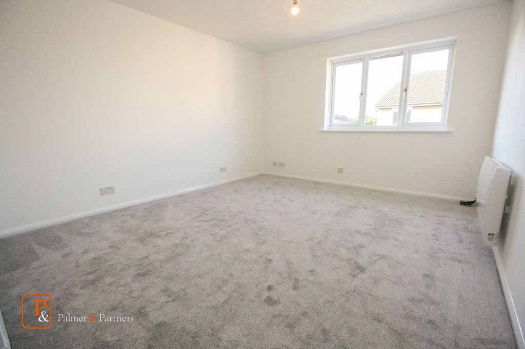 Property photo 2 of 5 Reception Room