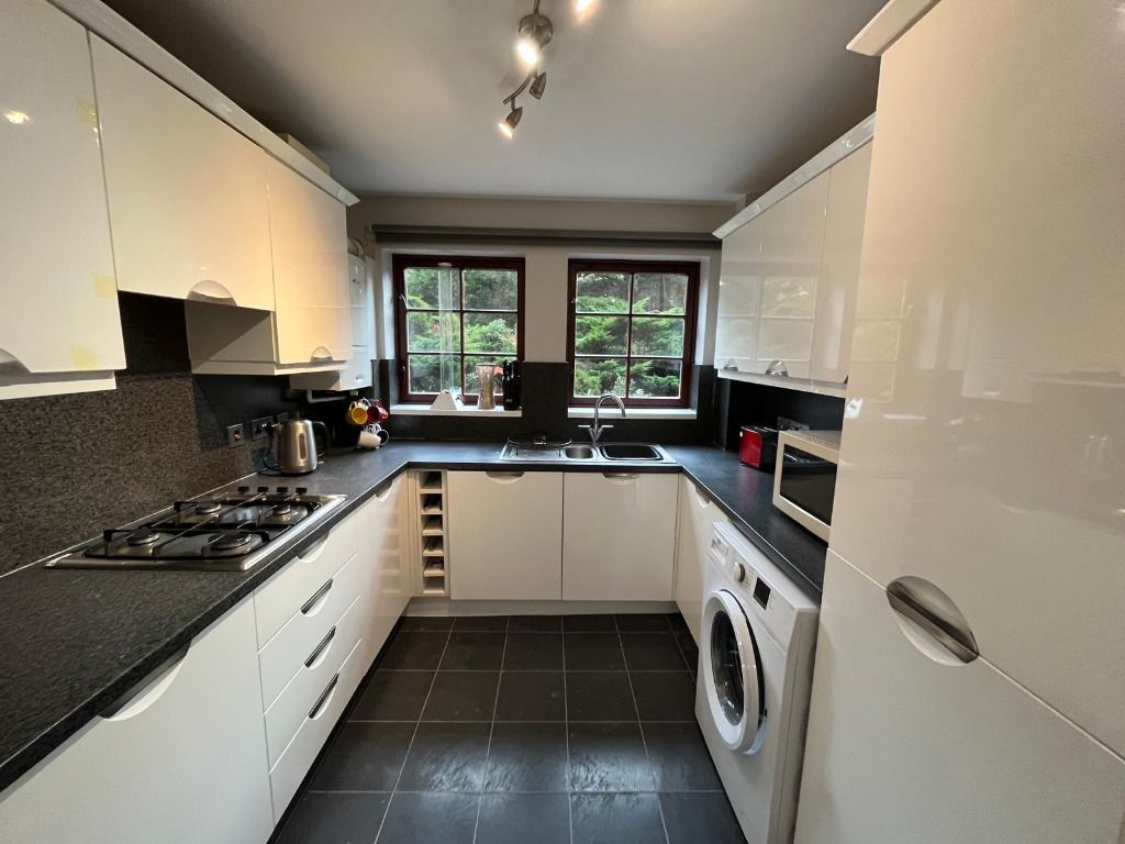 Property photo 3 of 16 Photo 3