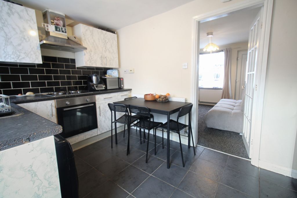 Property photo 2 of 10 Img_0349.Jpg