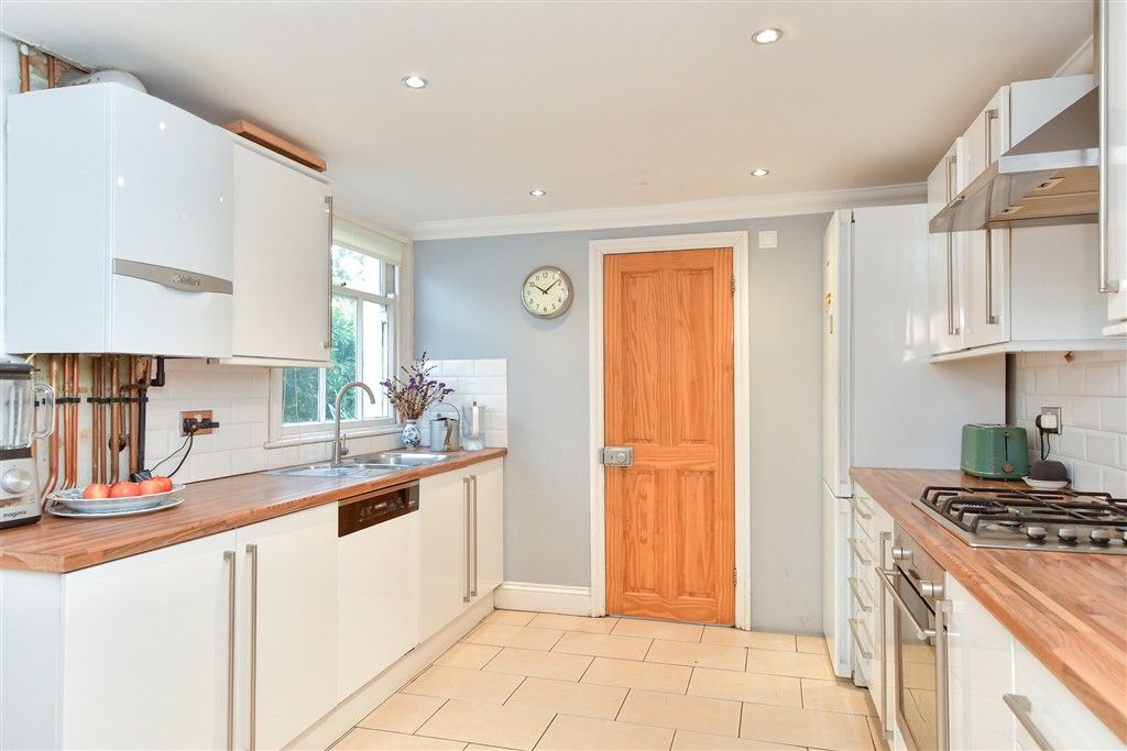 Property photo 1 of 13 Kitchen