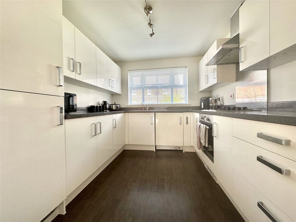 Property photo 3 of 13 Kitchen