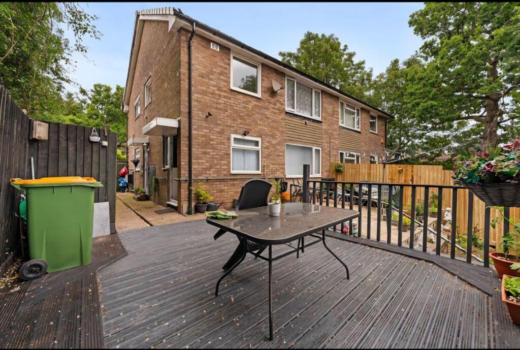 Property photo 2 of 13 Property