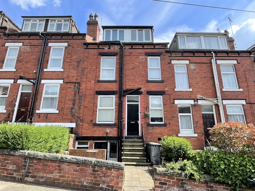 Property photo 1 of 17 Picture No. 03