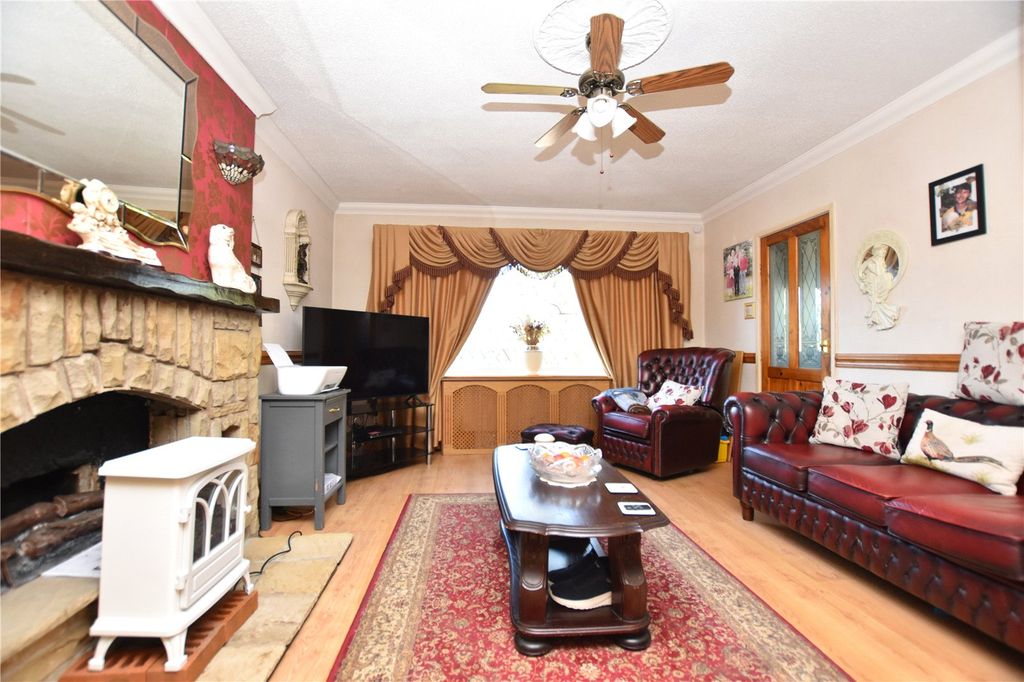 Property photo 2 of 24 Picture No. 10