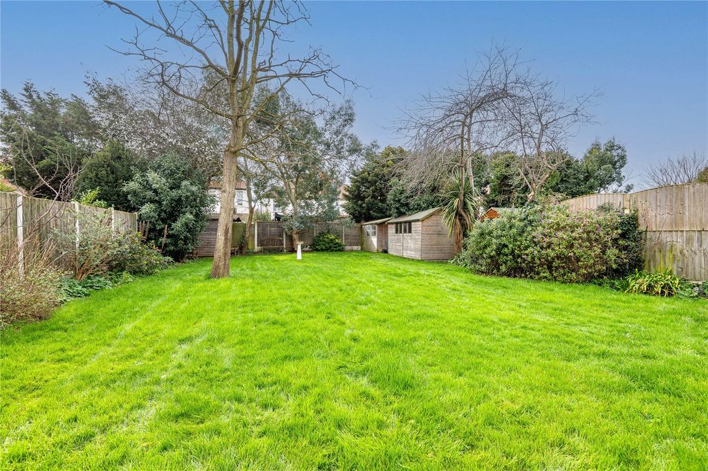 Property photo 3 of 20 Picture No. 02