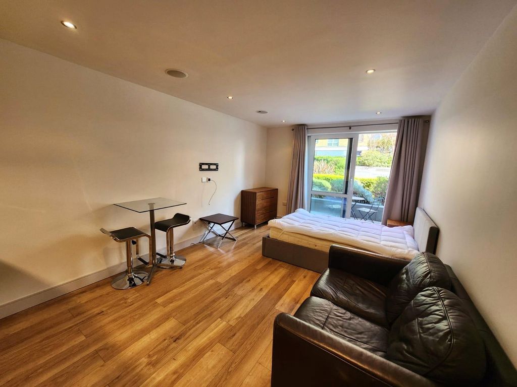 Property photo 2 of 7 Picture No. 02