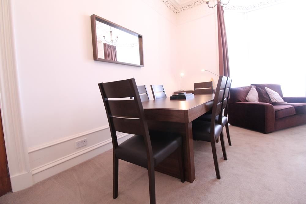 Property photo 3 of 11 Dining