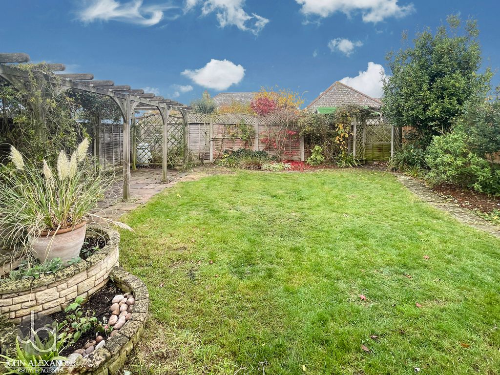 Property photo 2 of 13 20251111_150404761_0.5