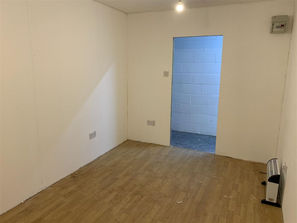 Property photo 2 of 7 1B_Unit 3_3.Jpg