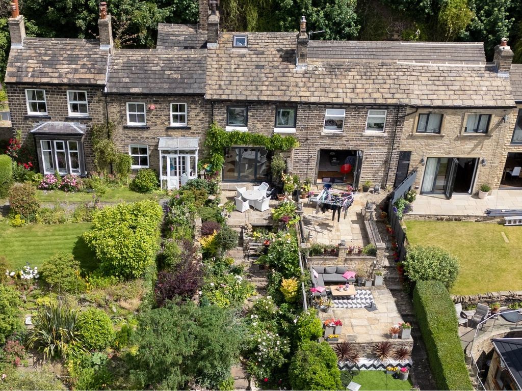 Property photo 3 of 30