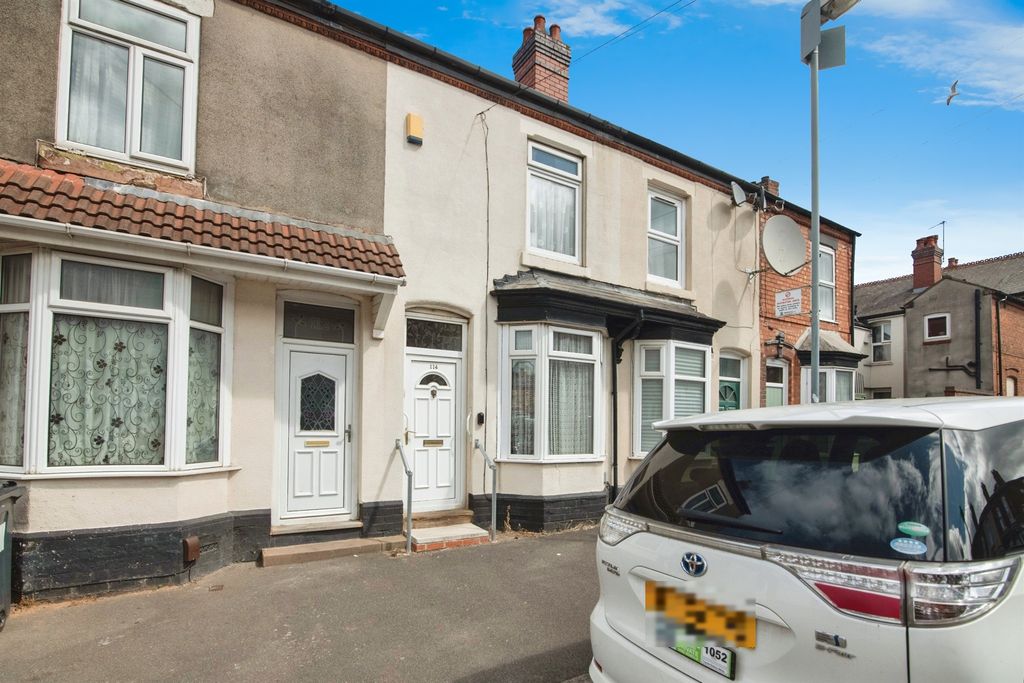 Property photo 1 of 17