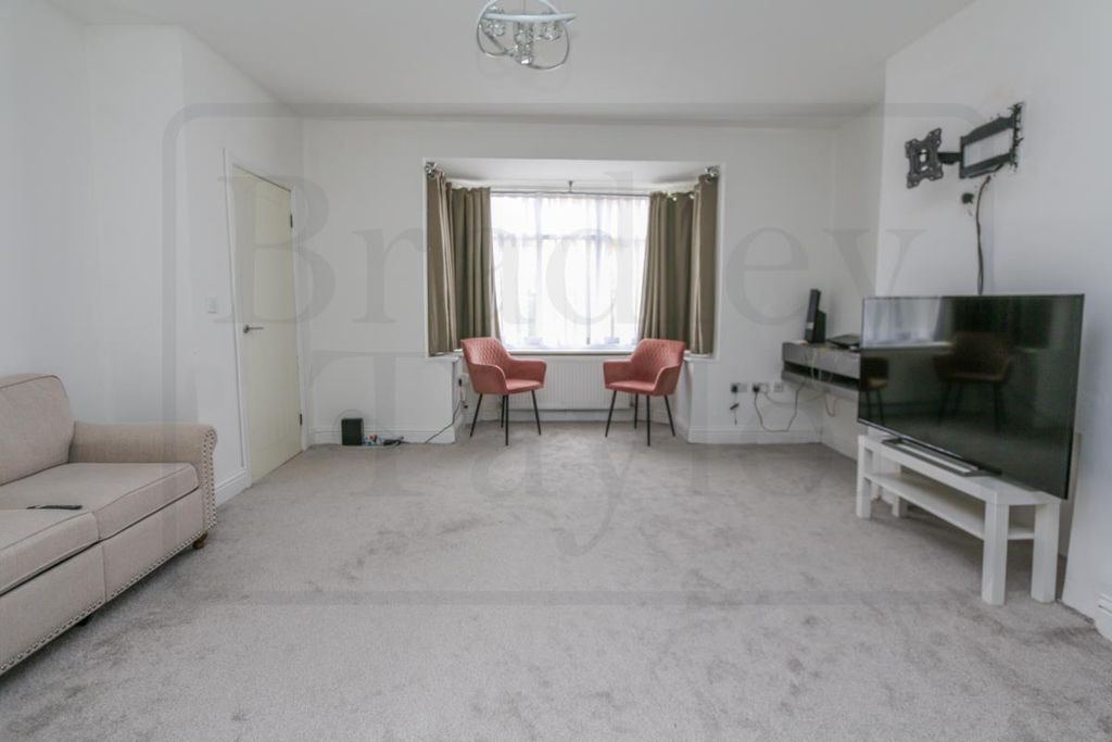 Property photo 3 of 20 Img_0724.Jpg