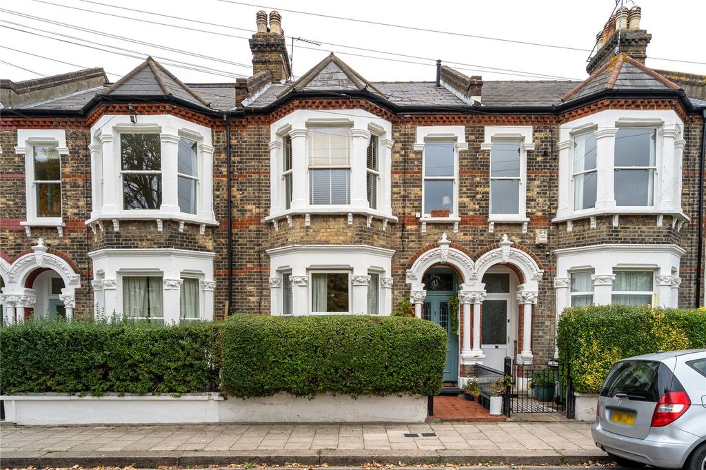 Property photo 3 of 19 Picture No. 22