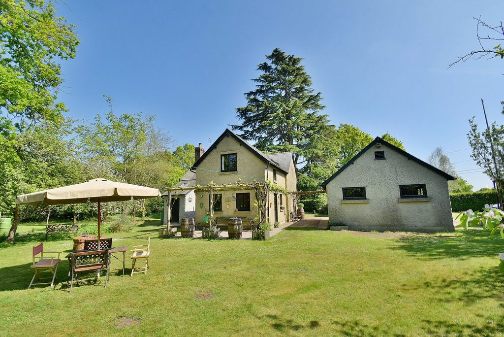 Property photo 3 of 25
