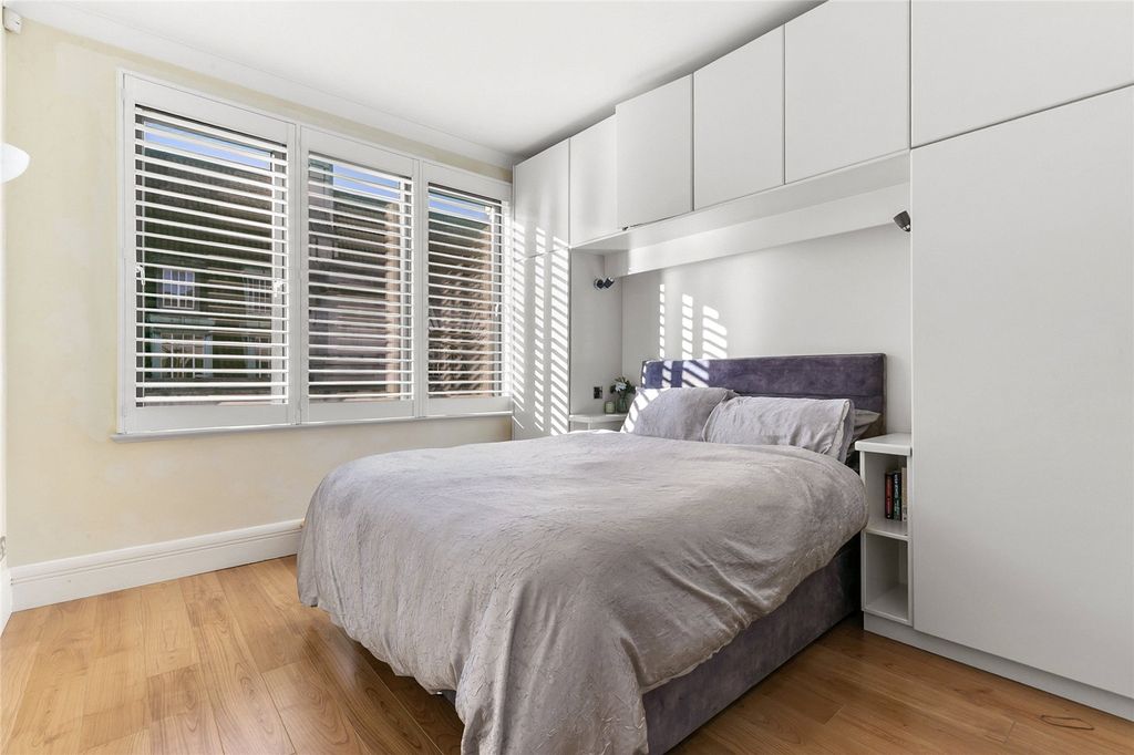 Property photo 3 of 18 Picture No. 08