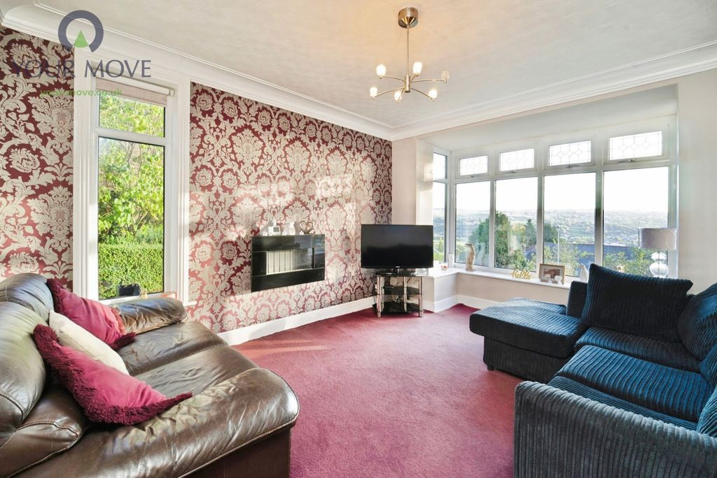Property photo 2 of 22 Pbox-Img.Jpg