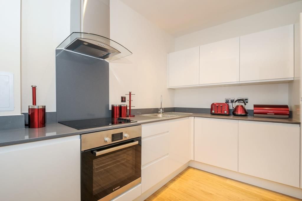 Property photo 3 of 7 Kitchen