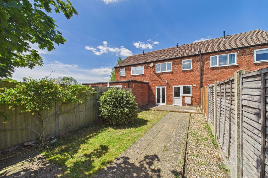 Property photo 3 of 13