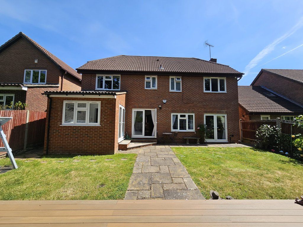 Property photo 2 of 24