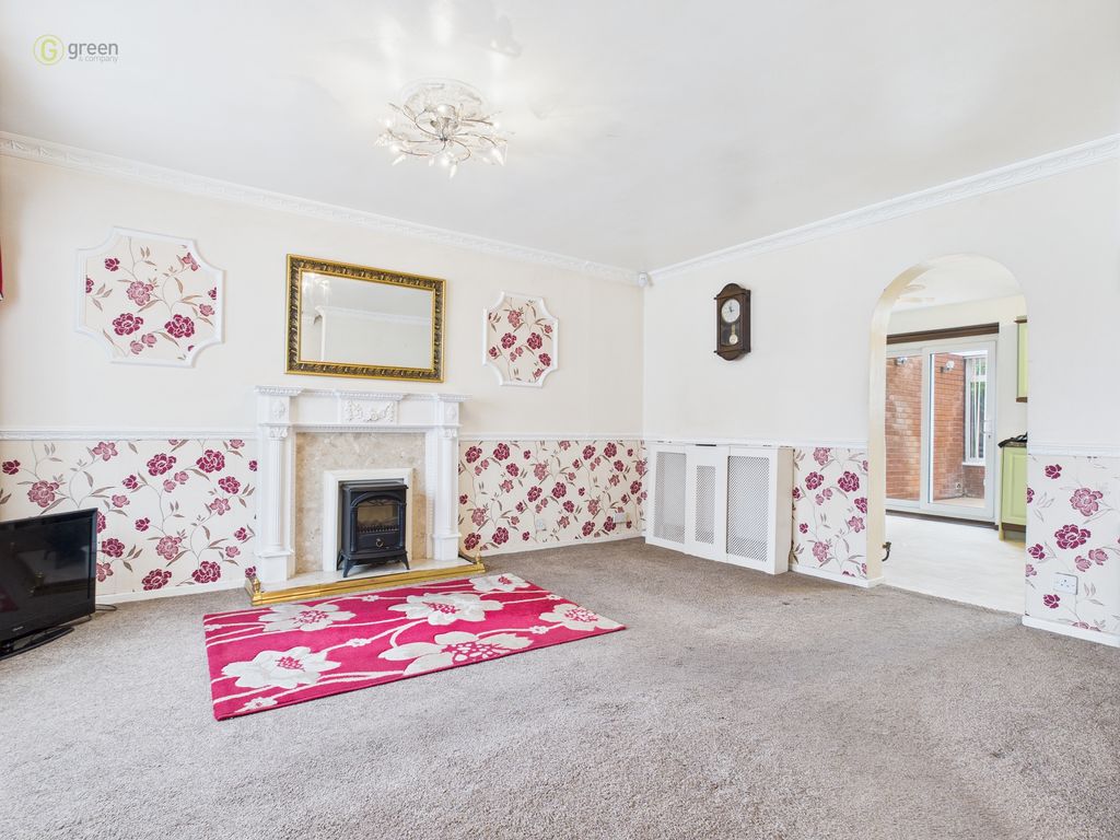 Property photo 3 of 25