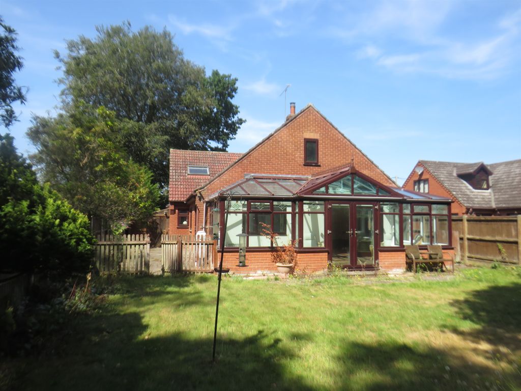 Property photo 1 of 21