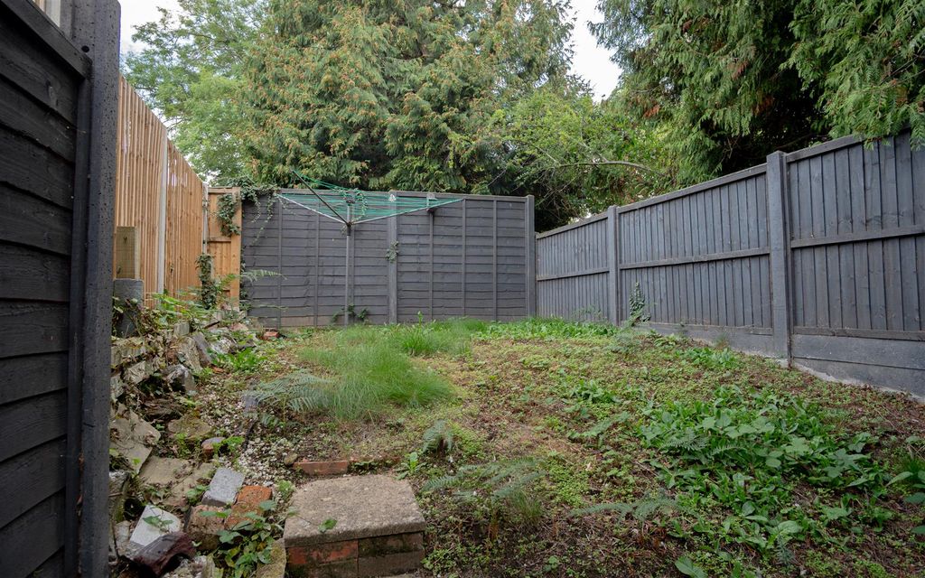 Property photo 3 of 22 Cavendish Road Redhill - Final Images - Ralph Jame