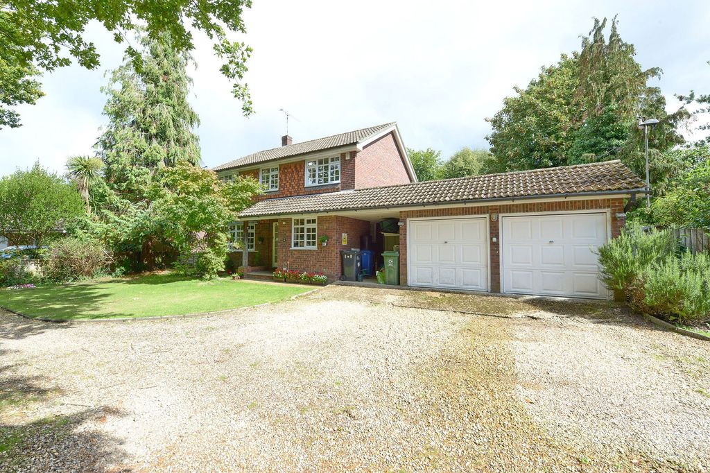 Property photo 1 of 16