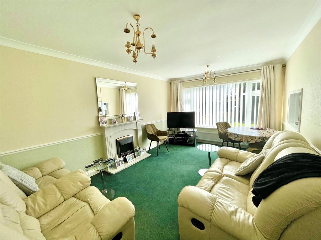 Property photo 3 of 12 Picture No. 12