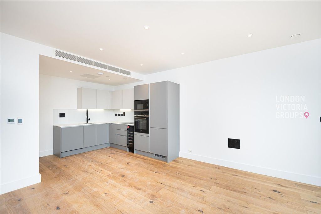 Property photo 1 of 8 1-42.Jpg