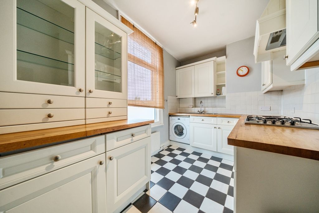 Property photo 2 of 7 1208731 (3)