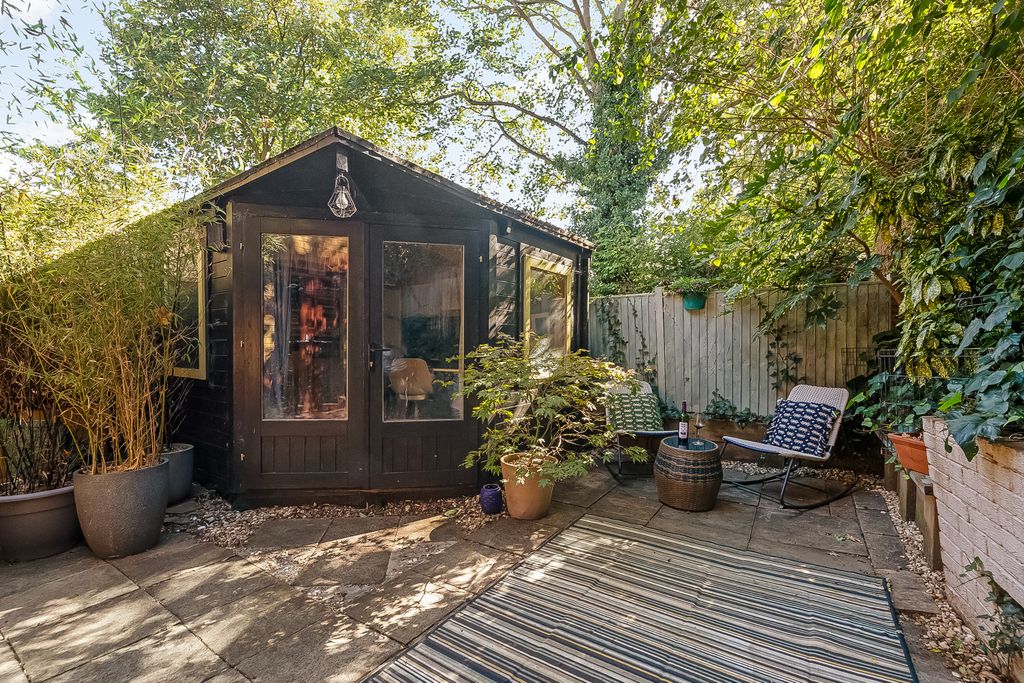 Property photo 2 of 26 Img_5884-2