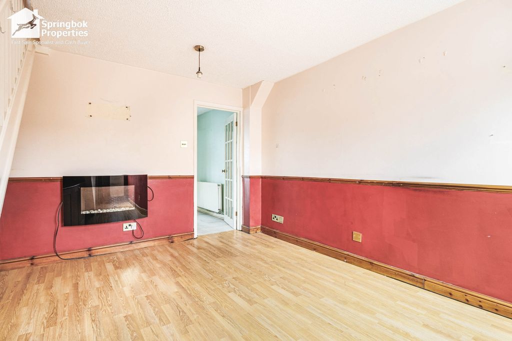 Property photo 2 of 11 Image 1