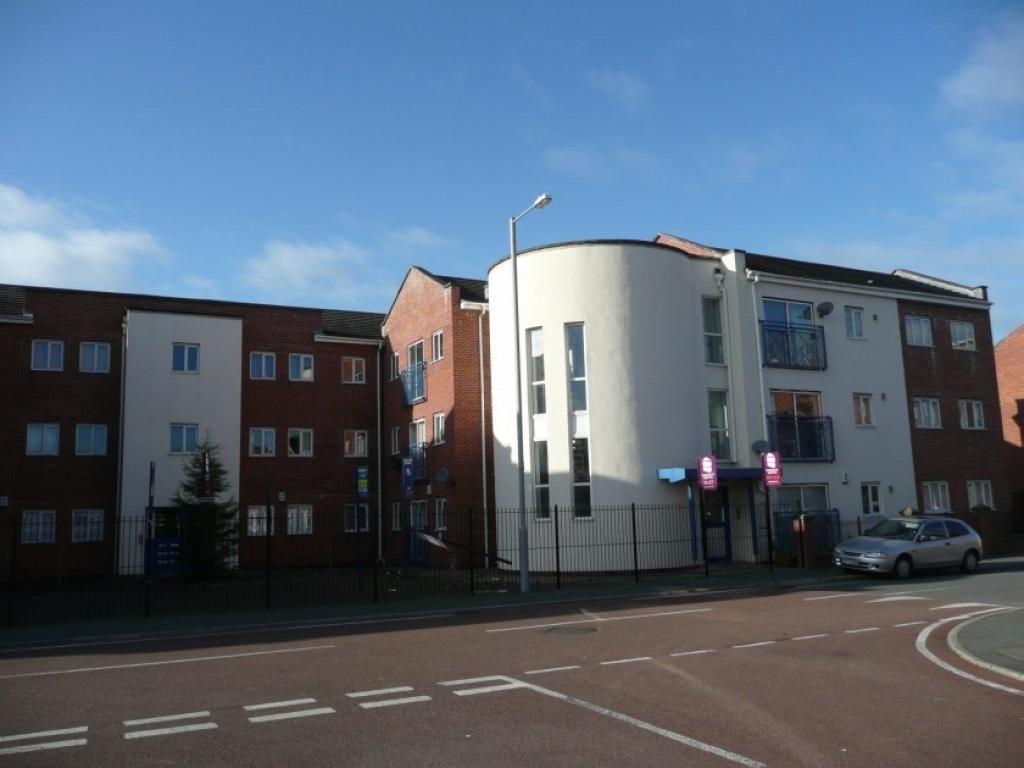 Property photo 1 of 7 3 Bedroom Flat For Rent