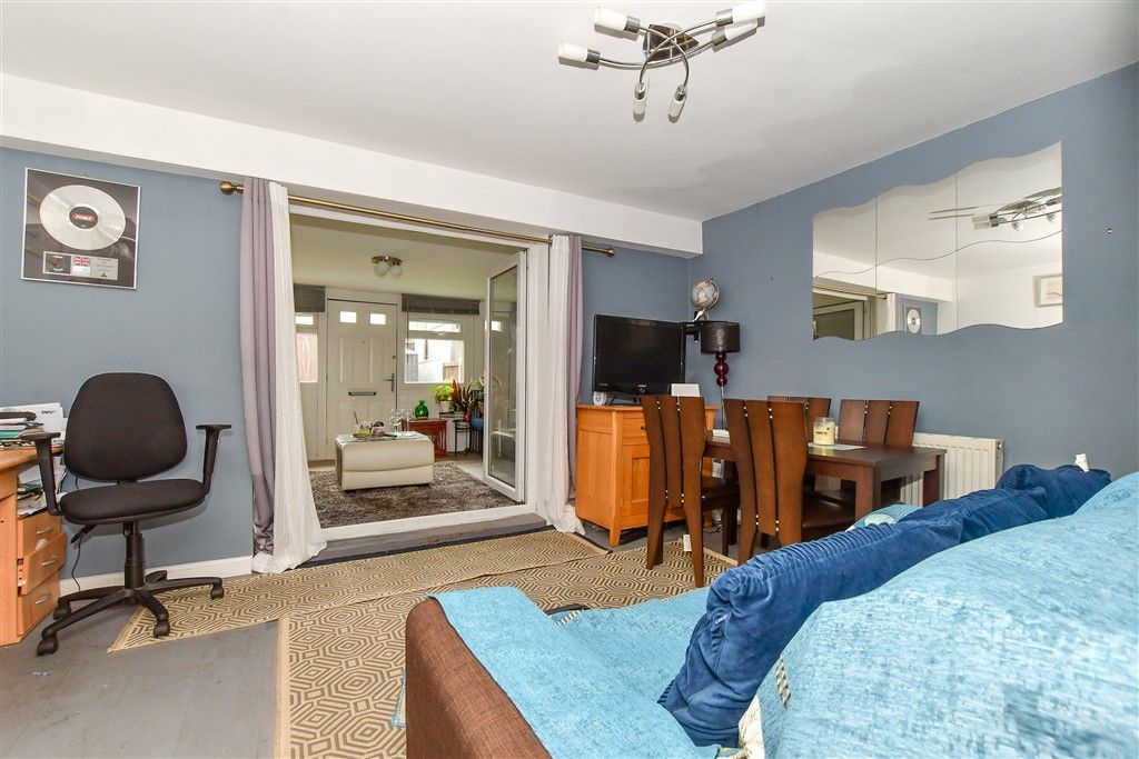Property photo 3 of 12 Dining Area