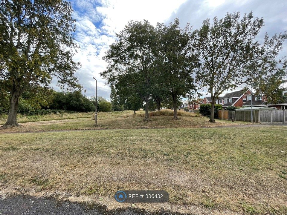 Property photo 2 of 19