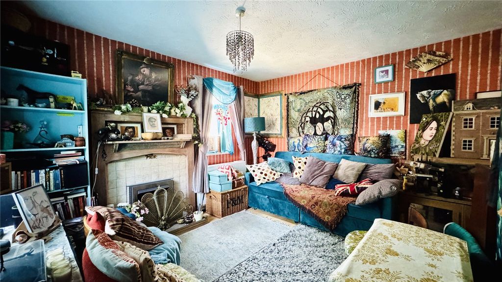 Property photo 3 of 16 Robinson Jackson