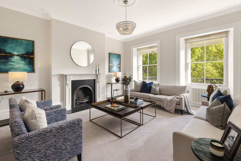 Property photo 1 of 17 Reception Room