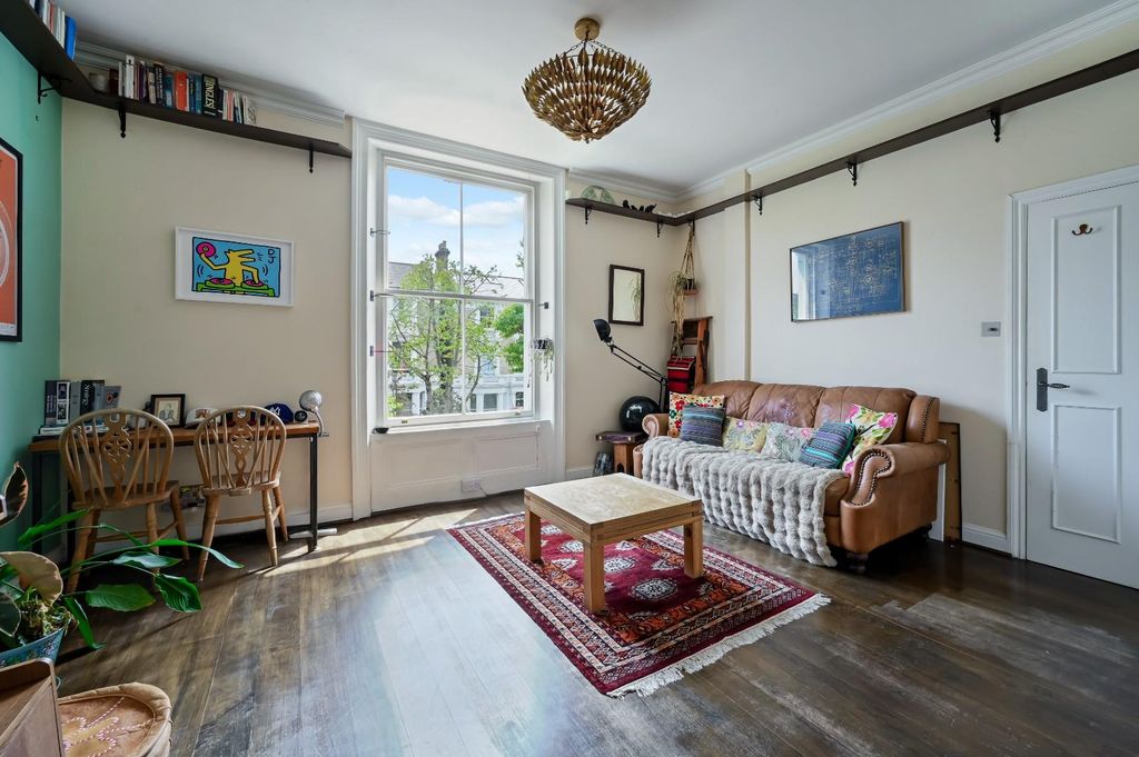 Property photo 3 of 12 Oxford Gardens, 86, 4-5.Jpg