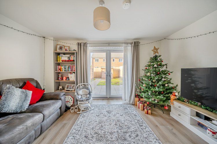 Property photo 3 of 16