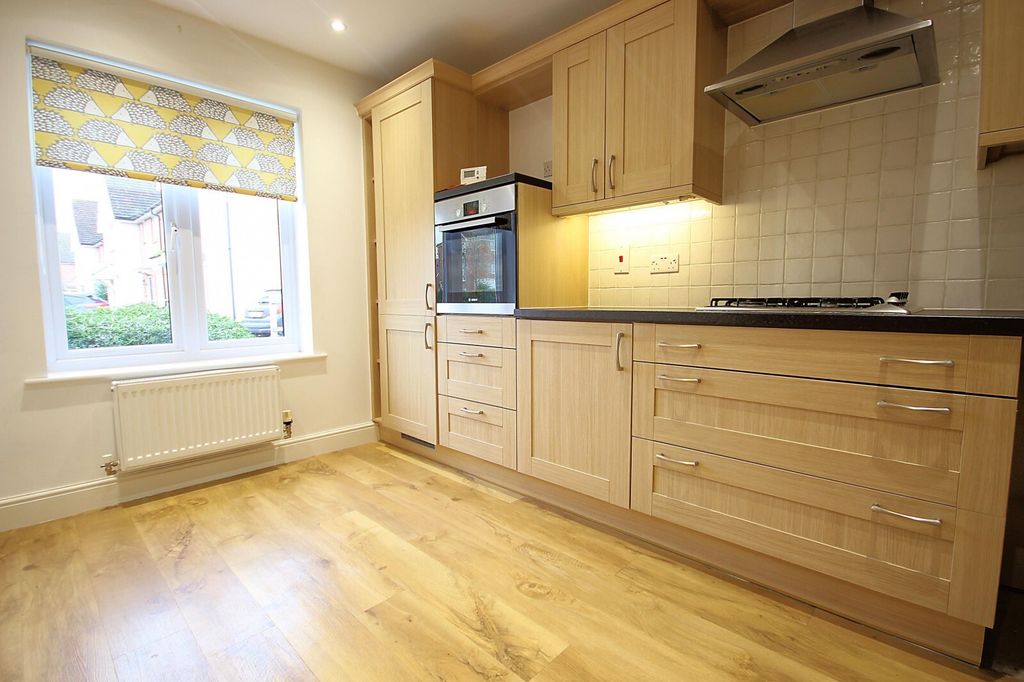 Property photo 3 of 8 Picture No. 09