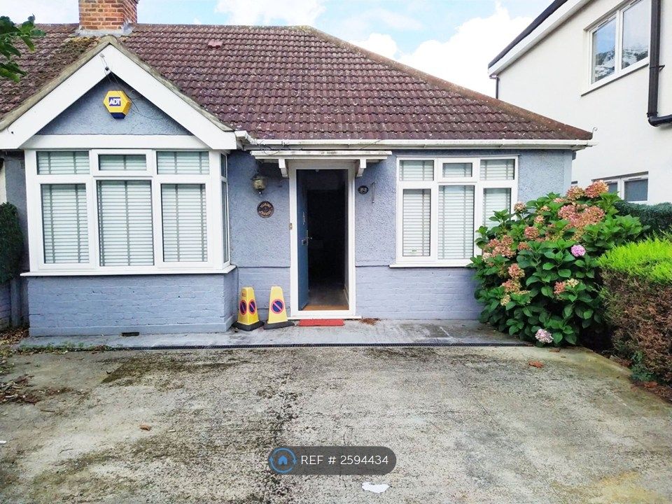 Property photo 1 of 11 Front_Garden_View01