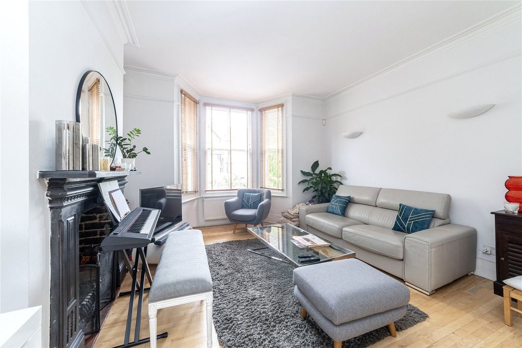 Property photo 1 of 15