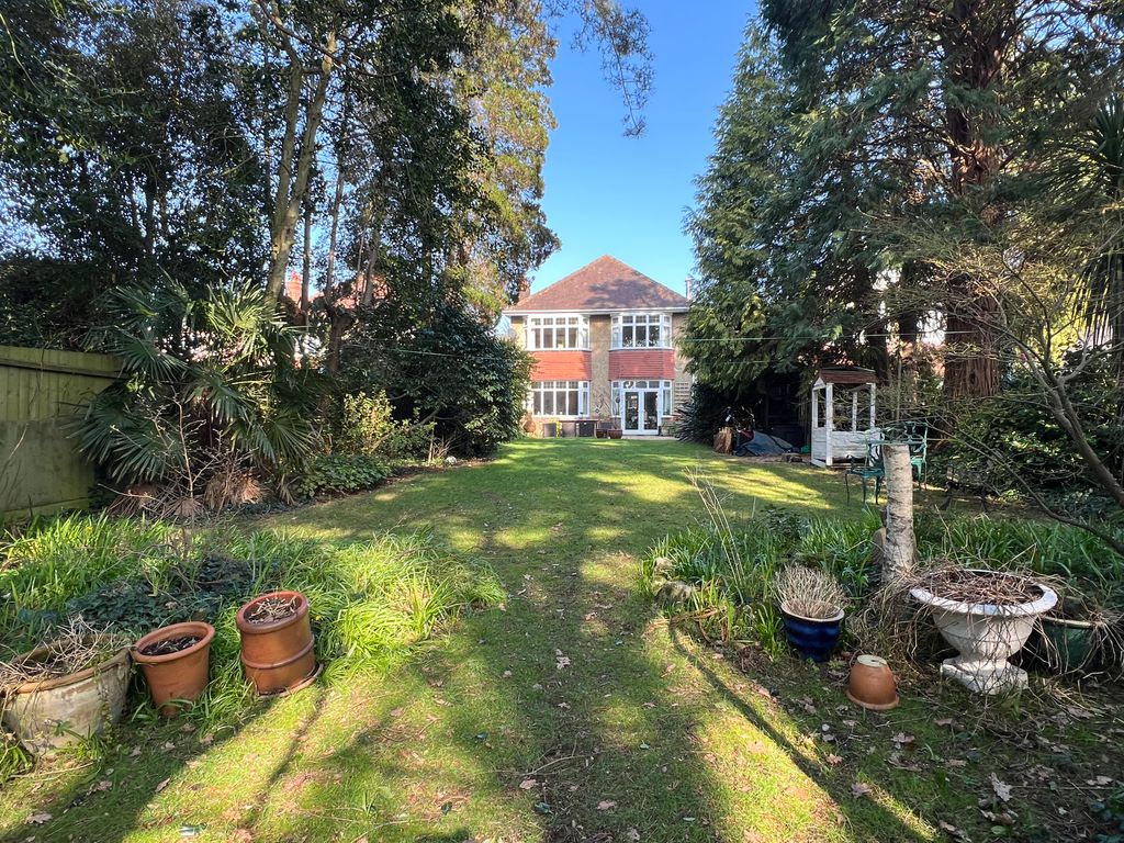 Property photo 2 of 28 Img_8401