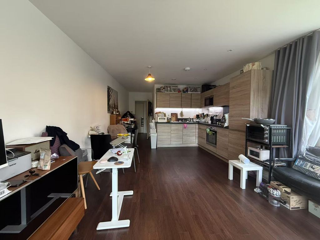 Property photo 1 of 8