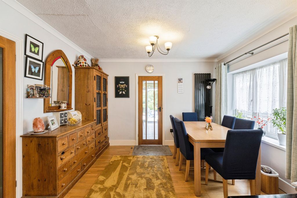 Property photo 3 of 30