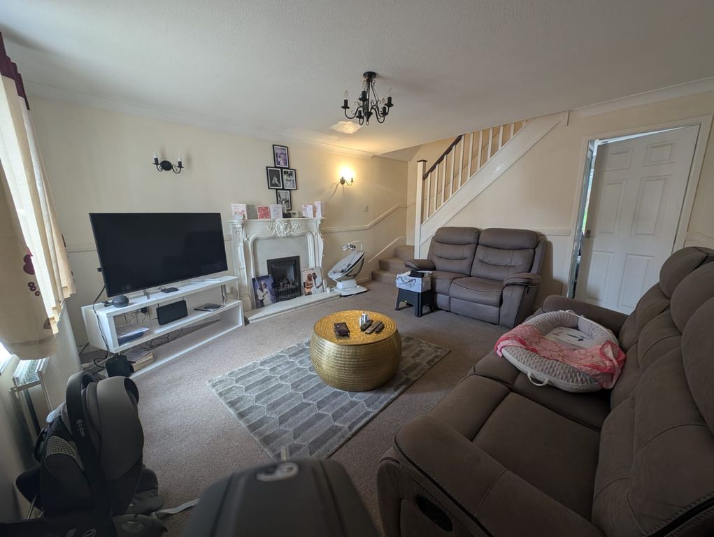 Property photo 2 of 6