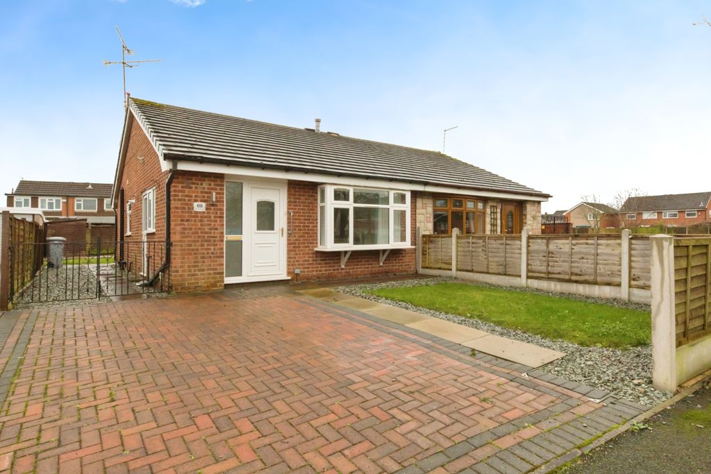 Property photo 1 of 13 Photography