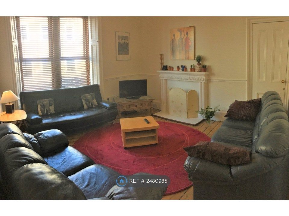 Property photo 3 of 5 Sitting Room